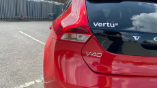 Volvo V40 T2 [122] R DESIGN Edition 5dr Petrol Hatchback